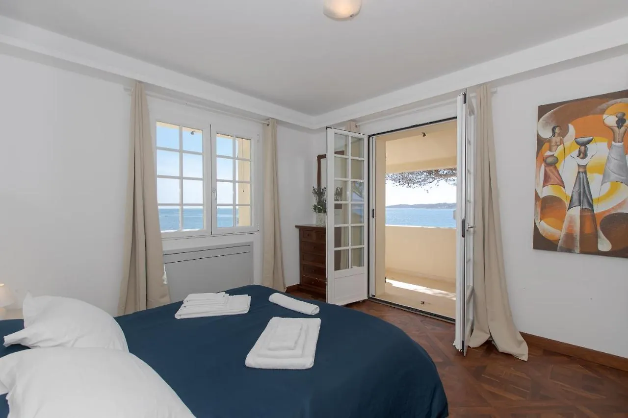 Villa Pointe Alegre Grimaud França